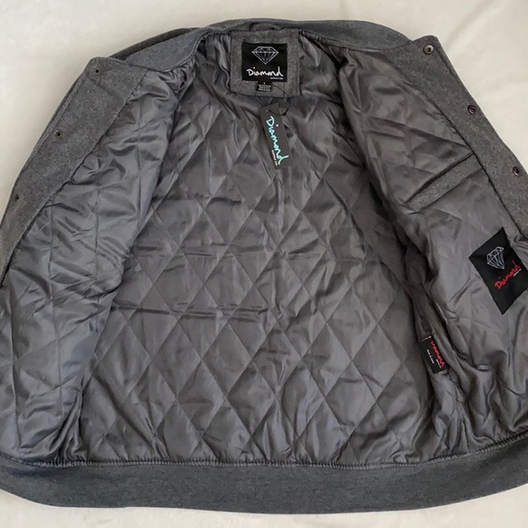 {NWT) Diamond Supply Co. | Embroidered Logo Varsity Bomber Jacket Gray (L) - Picture 3 of 16